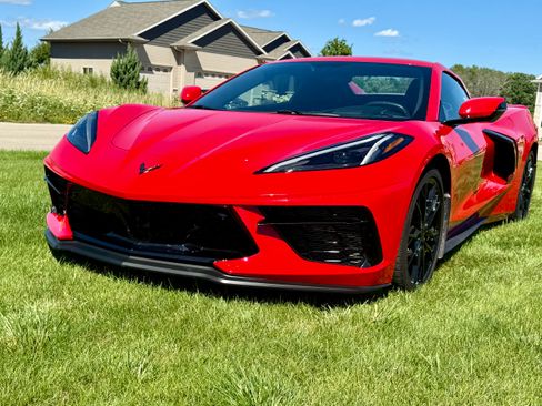 Used 2023 Chevrolet Corvette Stingray Premium Conv w/ Z51 Performance Package RWD image 11