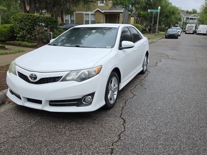 Used 2014 Toyota Camry SE