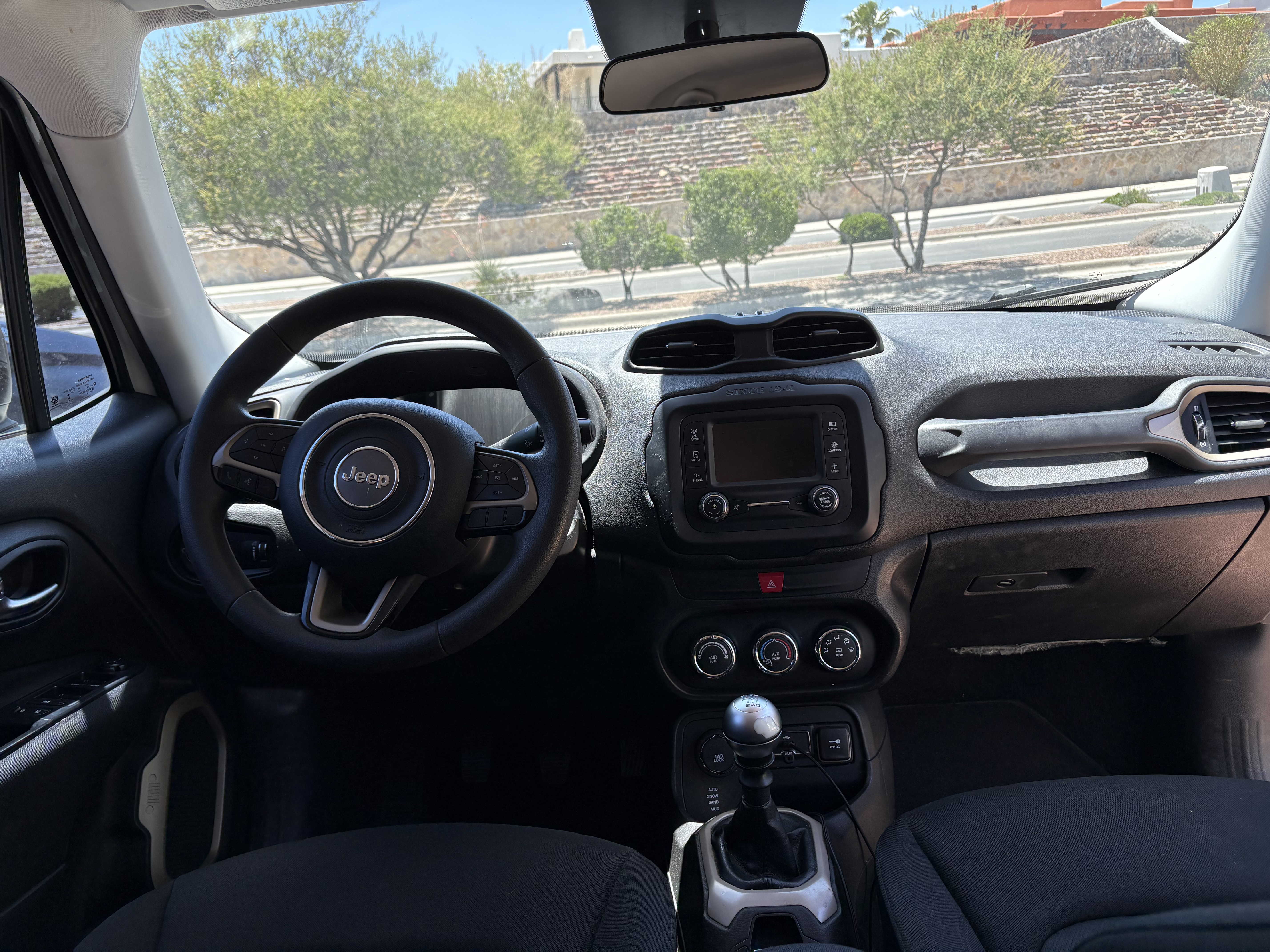 Used 2016 Jeep Renegade Sport w/ Power & Air Group AWD/4WD image 13