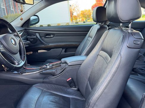Used 2011 BMW 328i xDrive Coupe image 9
