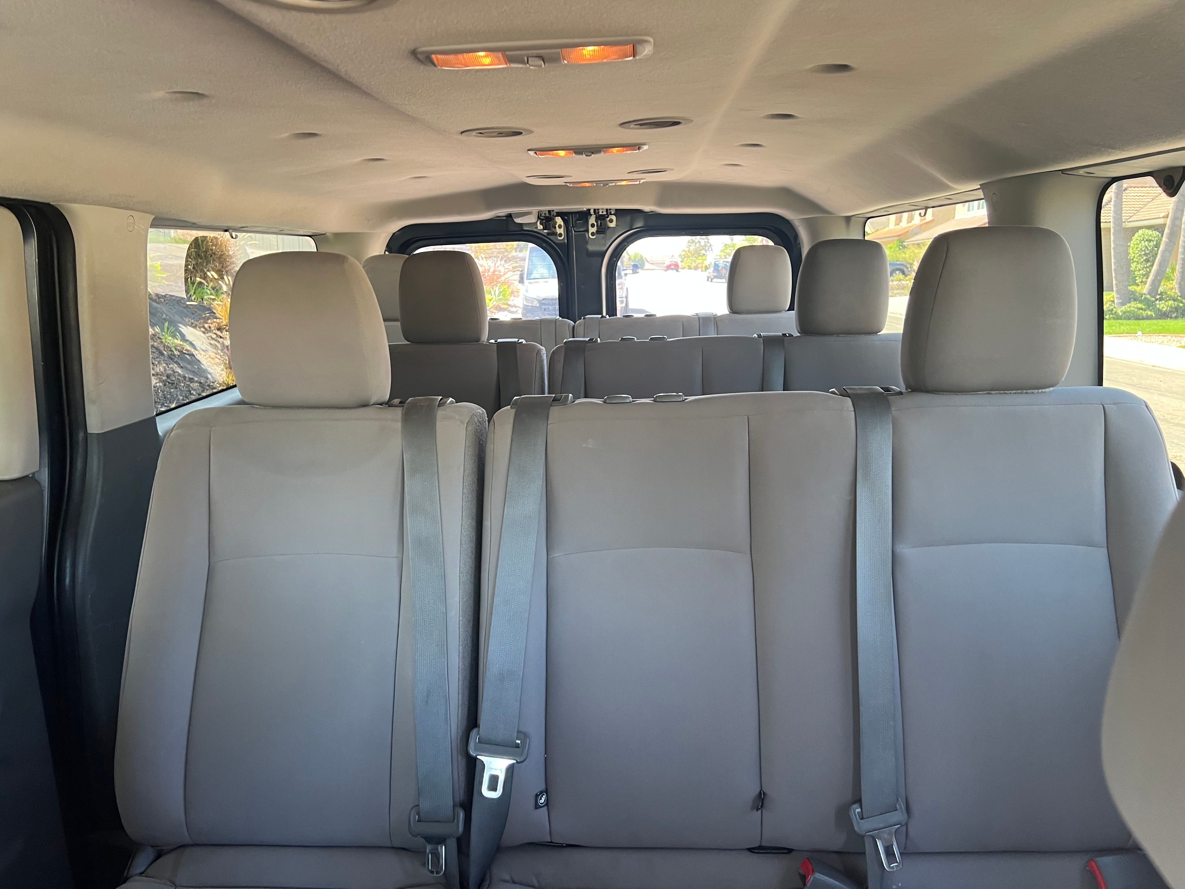 Used 2017 Nissan NV 3500 SV w/ SV Technology Package RWD image 19