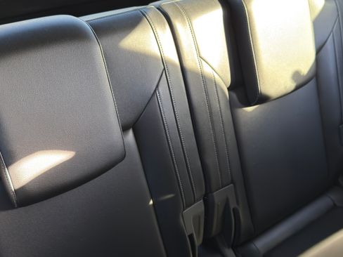 Used 2018 Volkswagen Atlas SEL image 8