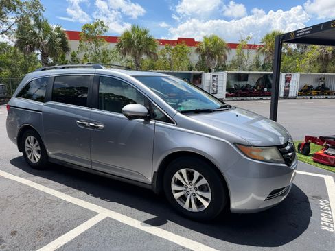 Used 2016 Honda Odyssey EX-L image 1