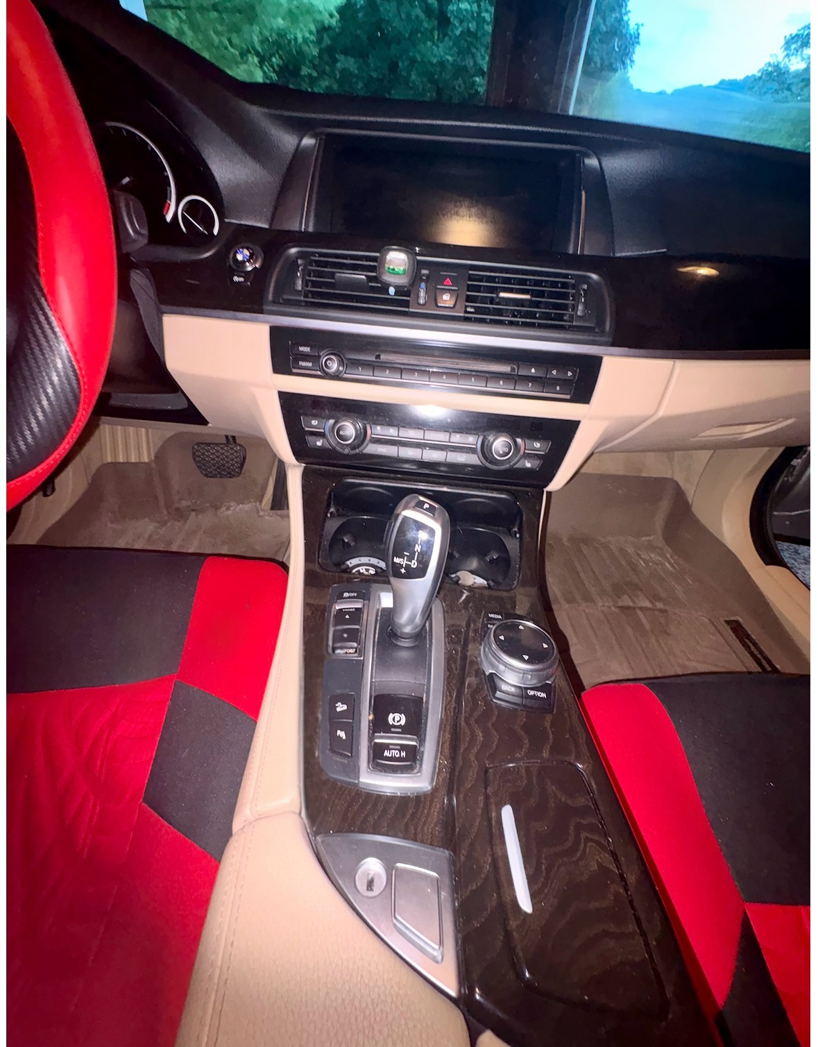 Used 2014 BMW 528i xDrive Sedan AWD/4WD image 9