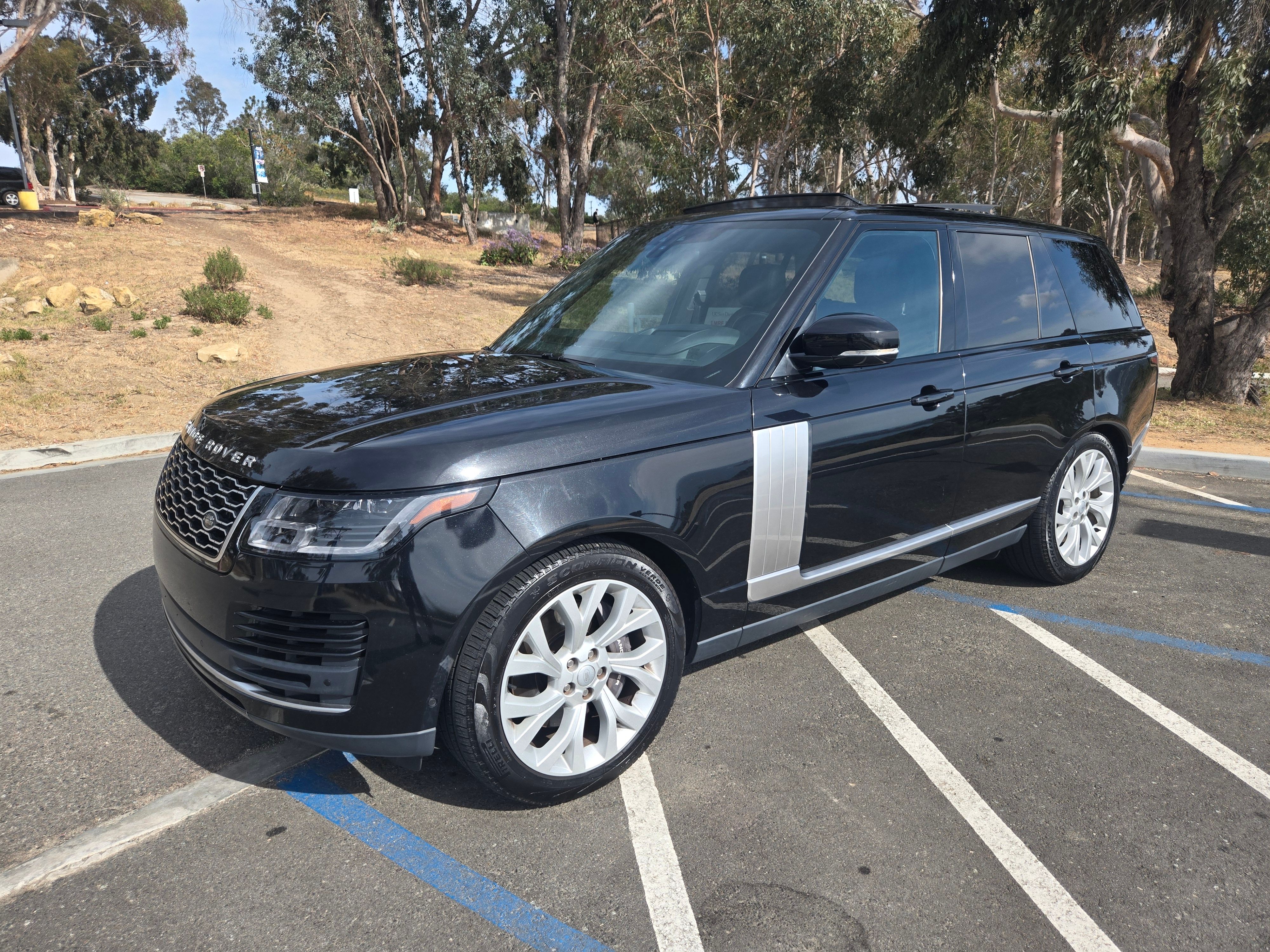 Used 2021 Land Rover Range Rover Westminster Edition AWD/4WD image 2
