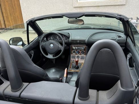 Used 2001 BMW Z3 3.0i RWD image 5