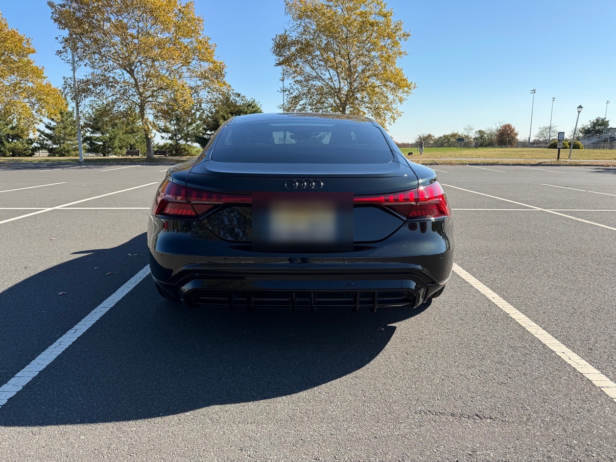 Used 2022 Audi e-tron GT Prestige w/ Prestige Package AWD/4WD image 31