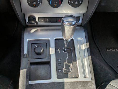 Used 2011 Dodge Nitro Shock w/ Trailer Tow Group AWD/4WD image 12