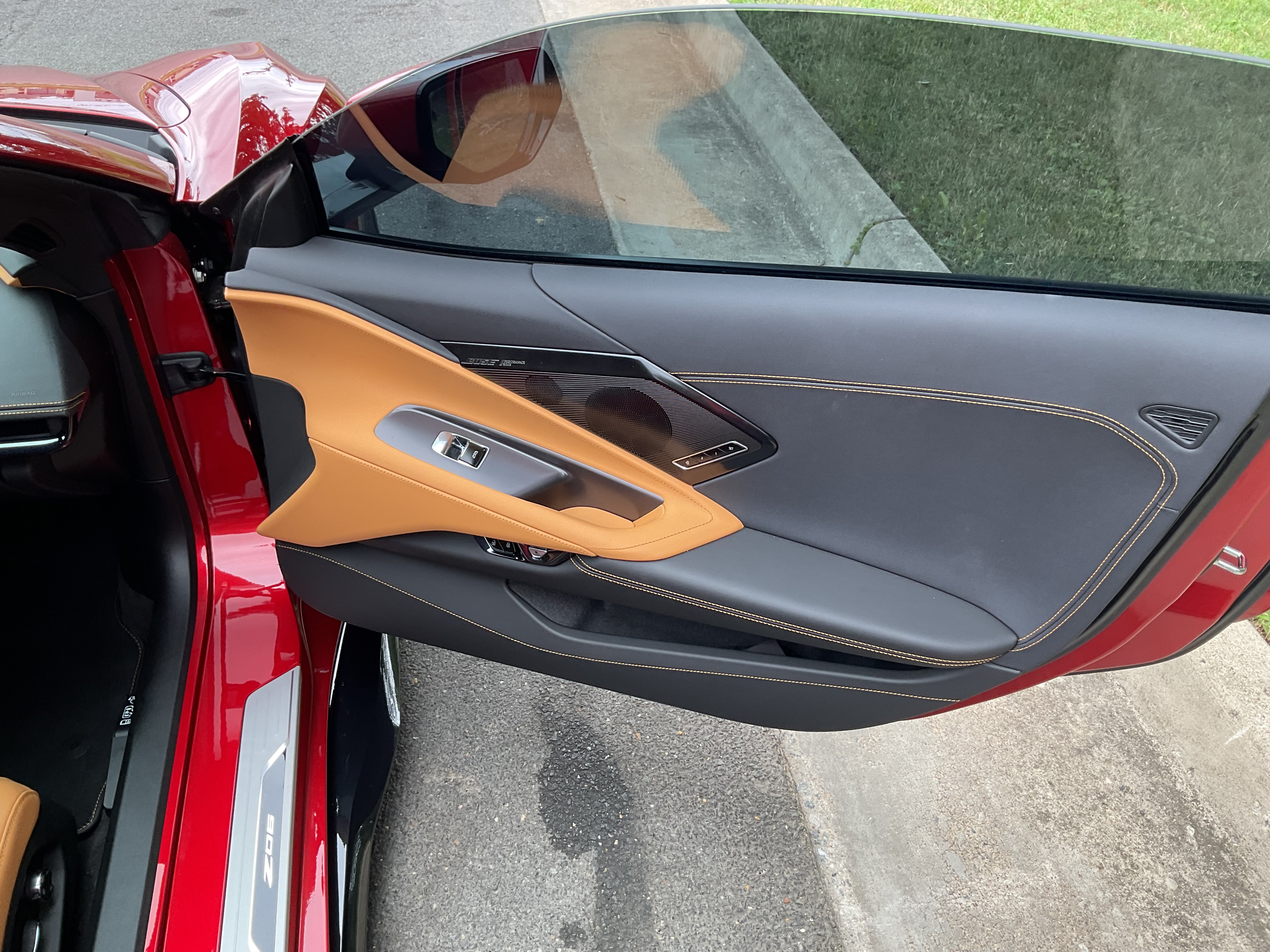 Used 2025 Chevrolet Corvette Z06 w/ Stealth Interior Trim Package RWD image 26