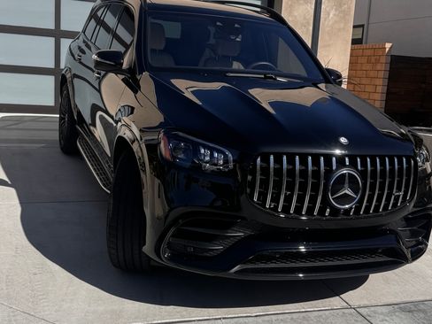 Used 2024 Mercedes-Benz GLS 63 AMG 4MATIC image 2