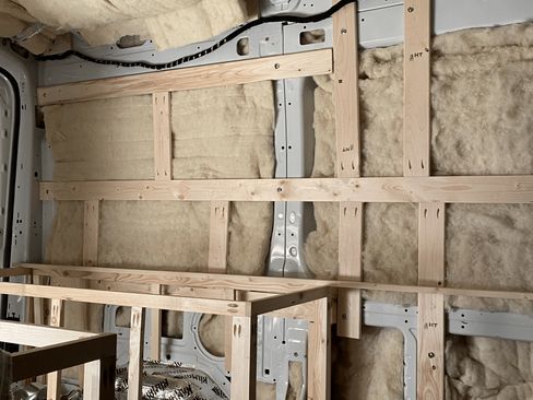 Used 2018 Ford Transit 150 130 Medium Roof image 18