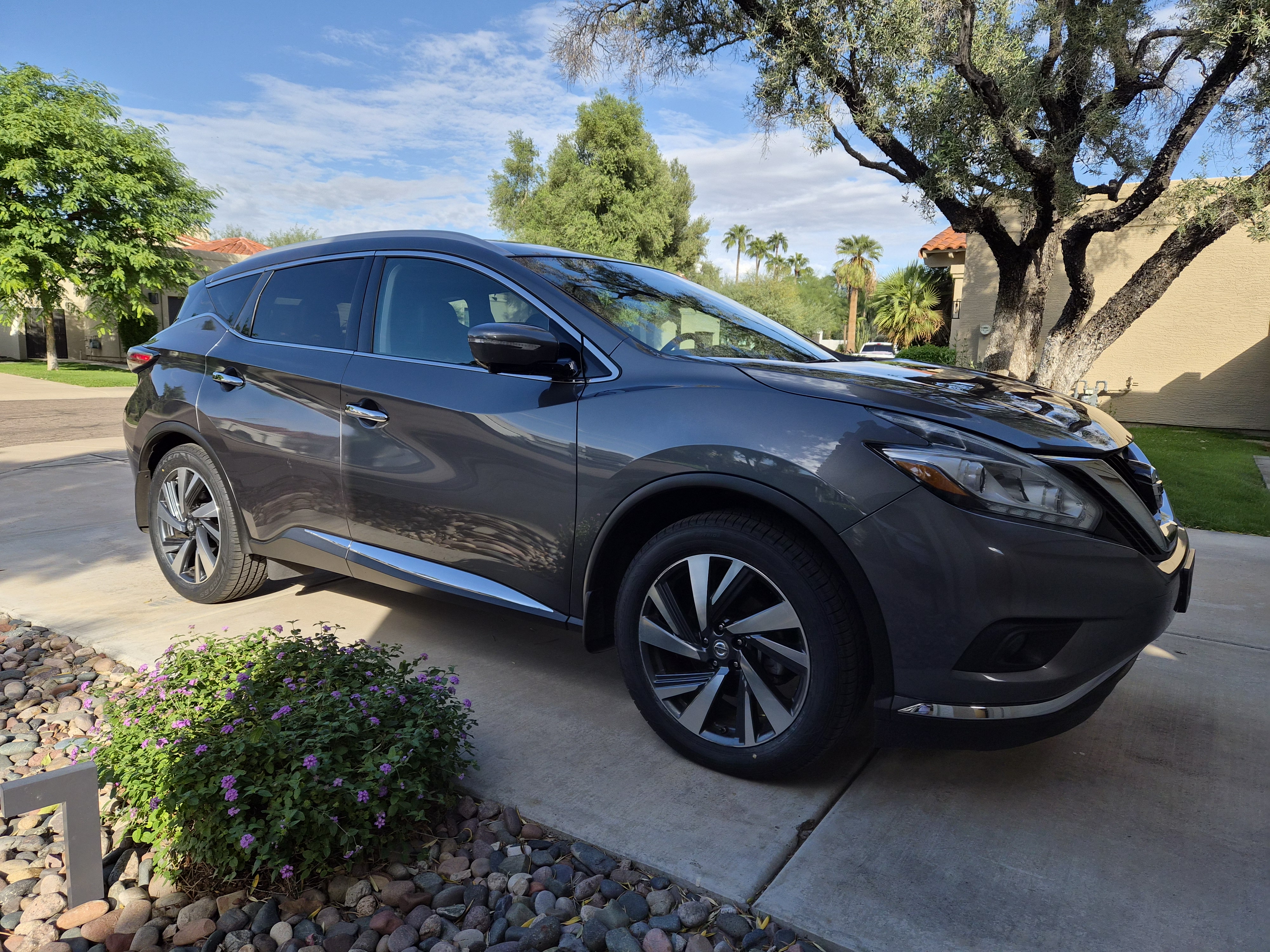Used 2015 Nissan Murano Platinum w/ Platinum Technology Package AWD/4WD image 4
