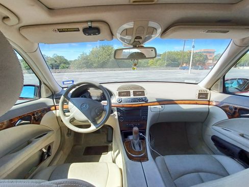 Used 2003 Mercedes-Benz E 320 Sedan image 15