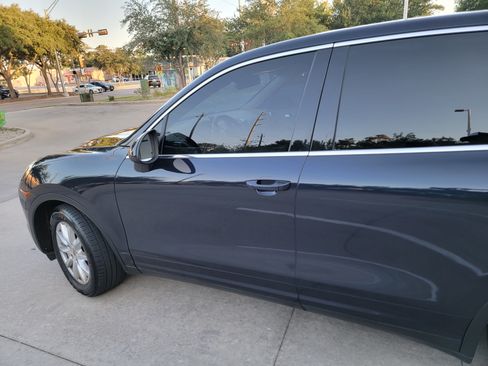 Used 2013 Porsche Cayenne image 10