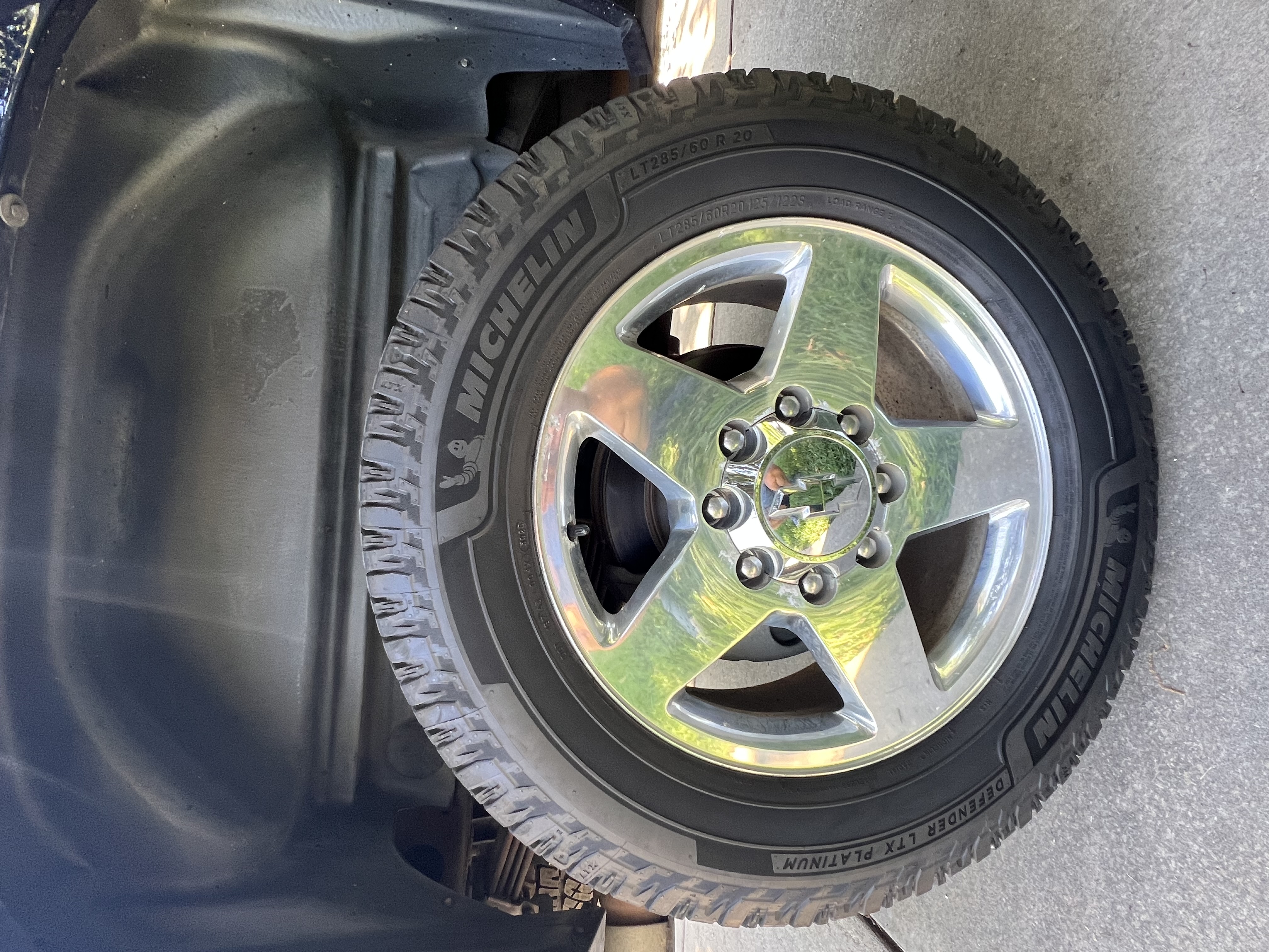 Used 2011 Chevrolet Silverado 2500 LTZ w/ LTZ Plus Package AWD/4WD image 31