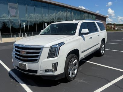 Used 2020 Cadillac Escalade ESV Luxury