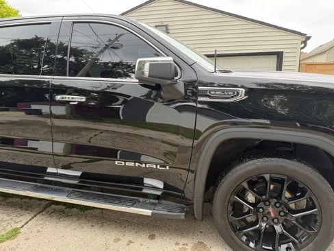 Used 2022 GMC Sierra 1500 Denali AWD/4WD image 8