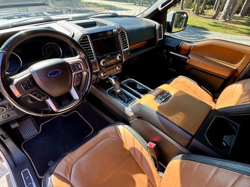 Used 2016 Ford F150 Limited w/ Trailer Tow Package image 20