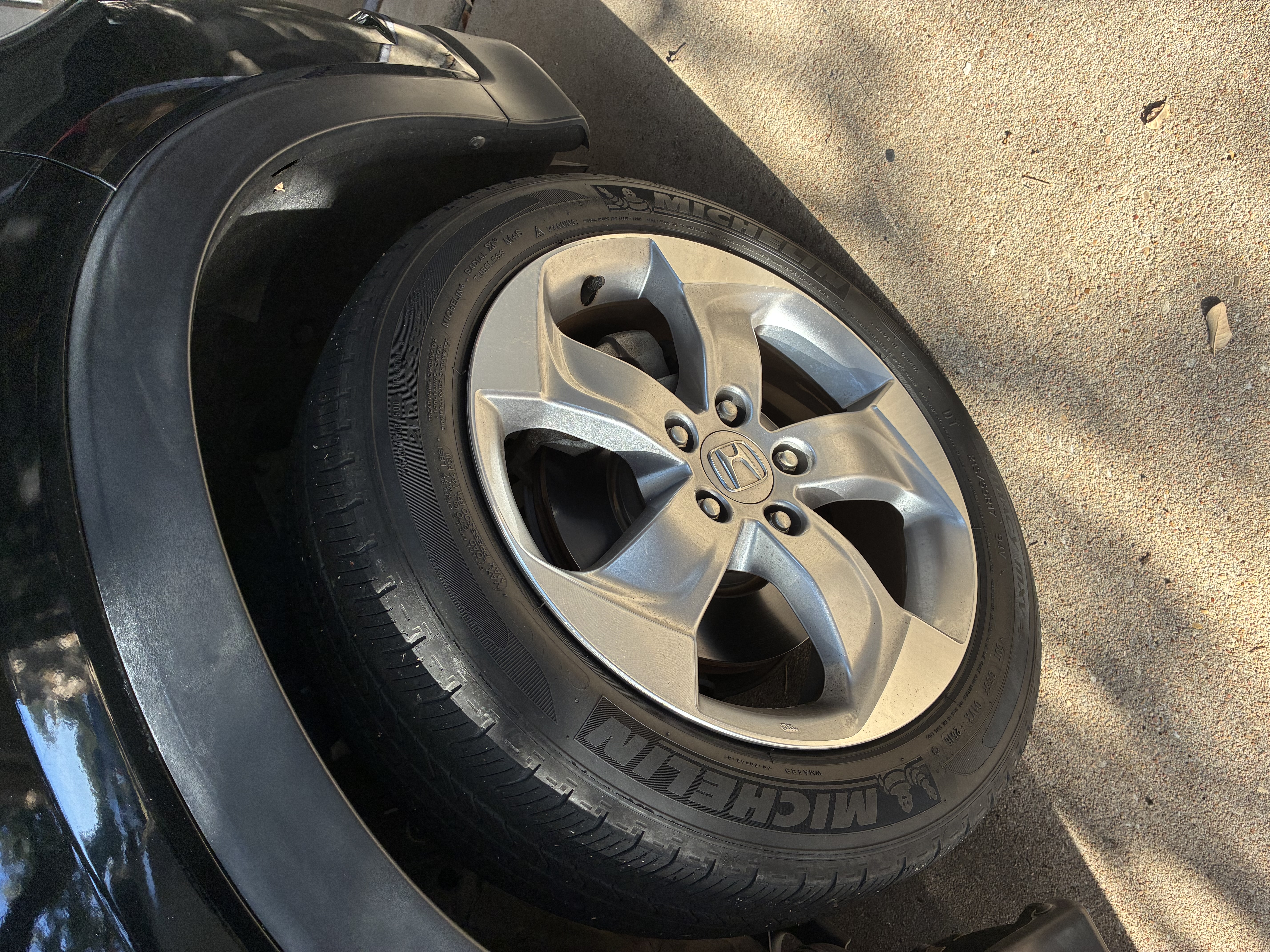 Used 2016 Honda HR-V EX image 1