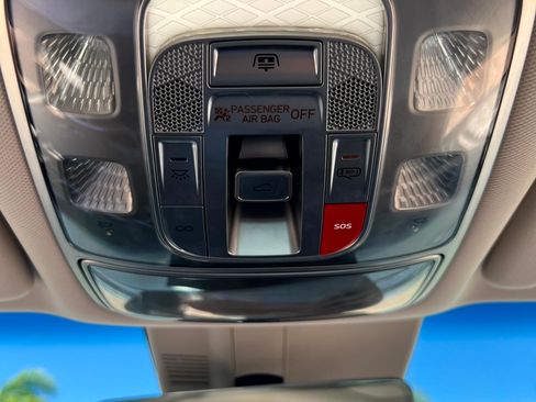 Used 2022 Genesis G80 2.5T w/ Prestige Package image 27