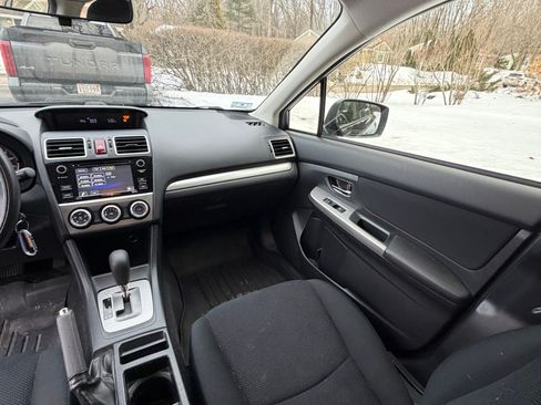 Used 2015 Subaru Impreza 2.0i Premium image 6