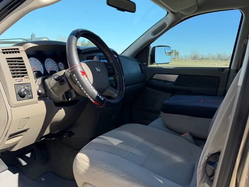 Used 2009 Dodge Ram 2500 Truck SLT w/ Popular Equipment Group image 6