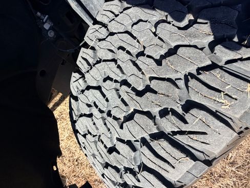 Used 2023 Chevrolet Silverado 1500 RST image 14