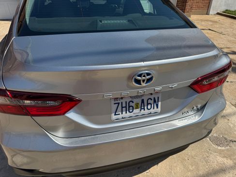 Used 2024 Toyota Camry LE image 10