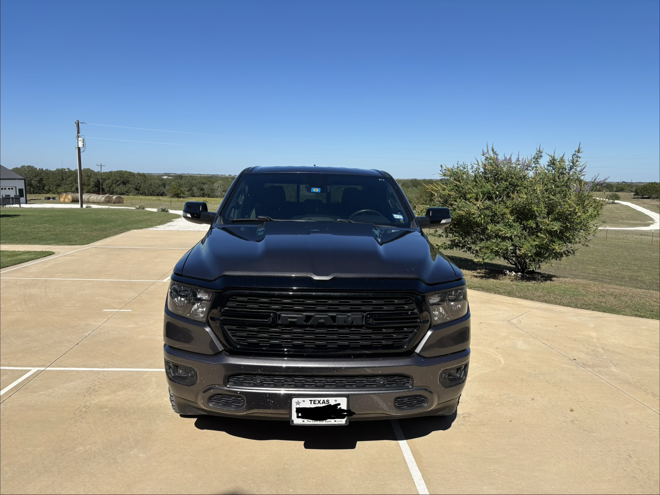 Used 2022 RAM 1500 Lone Star AWD/4WD image 2
