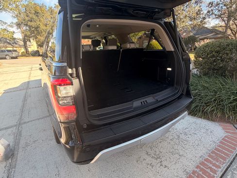 Used 2019 Ford Expedition Max Platinum image 20