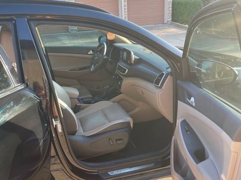 Used 2021 Hyundai Tucson Ultimate w/ Cargo Package image 21