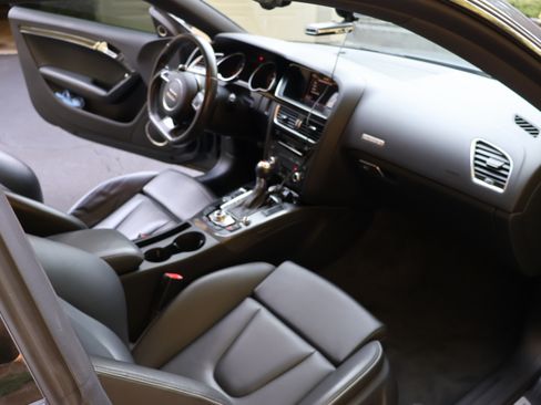 Used 2014 Audi RS 5 Coupe AWD/4WD image 10
