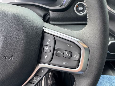 Used 2025 RAM 1500 Big Horn image 19