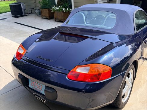 Used 1999 Porsche Boxster RWD image 4