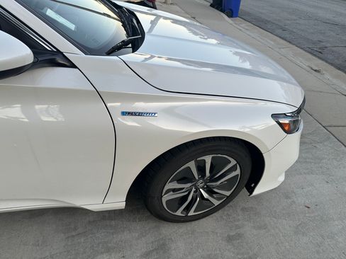 Used 2021 Honda Accord Hybrid image 10