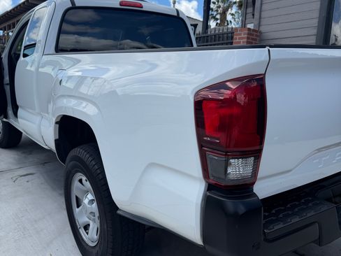 Used 2019 Toyota Tacoma SR RWD image 6