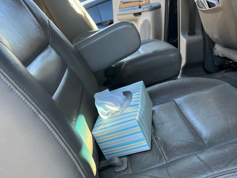 Used 2002 Ford Excursion XLT image 6