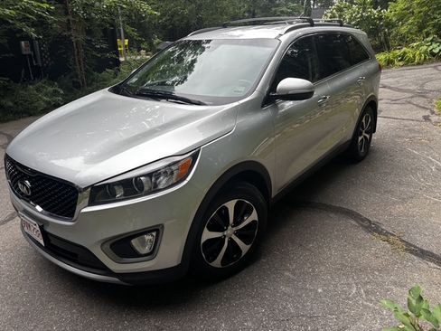 Used 2016 Kia Sorento SX AWD/4WD image 5