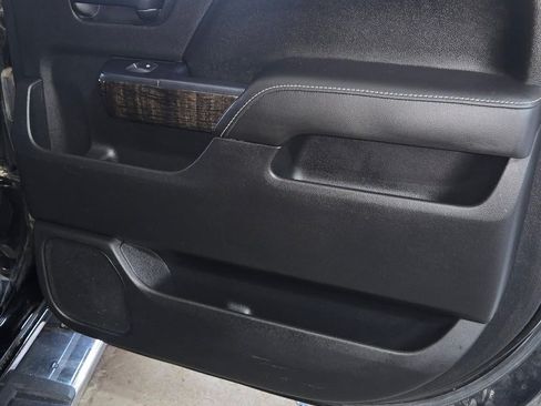 Used 2015 GMC Sierra 2500 Denali w/ Duramax Plus Package image 5