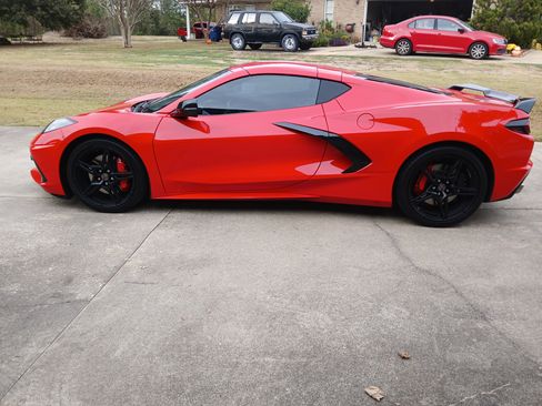 Used 2022 Chevrolet Corvette Stingray Coupe 2D w/ Z51 Performance Package image 8