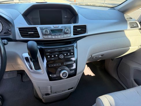 Used 2013 Honda Odyssey EX-L image 6