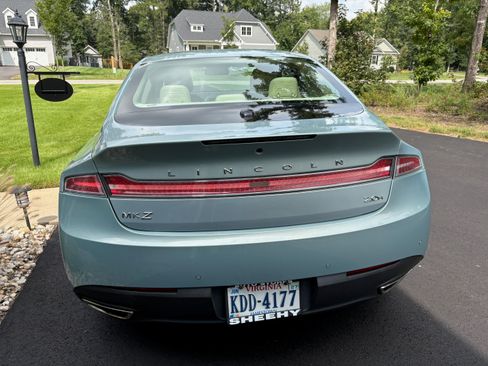 Used 2013 Lincoln MKZ Hybrid FWD image 5