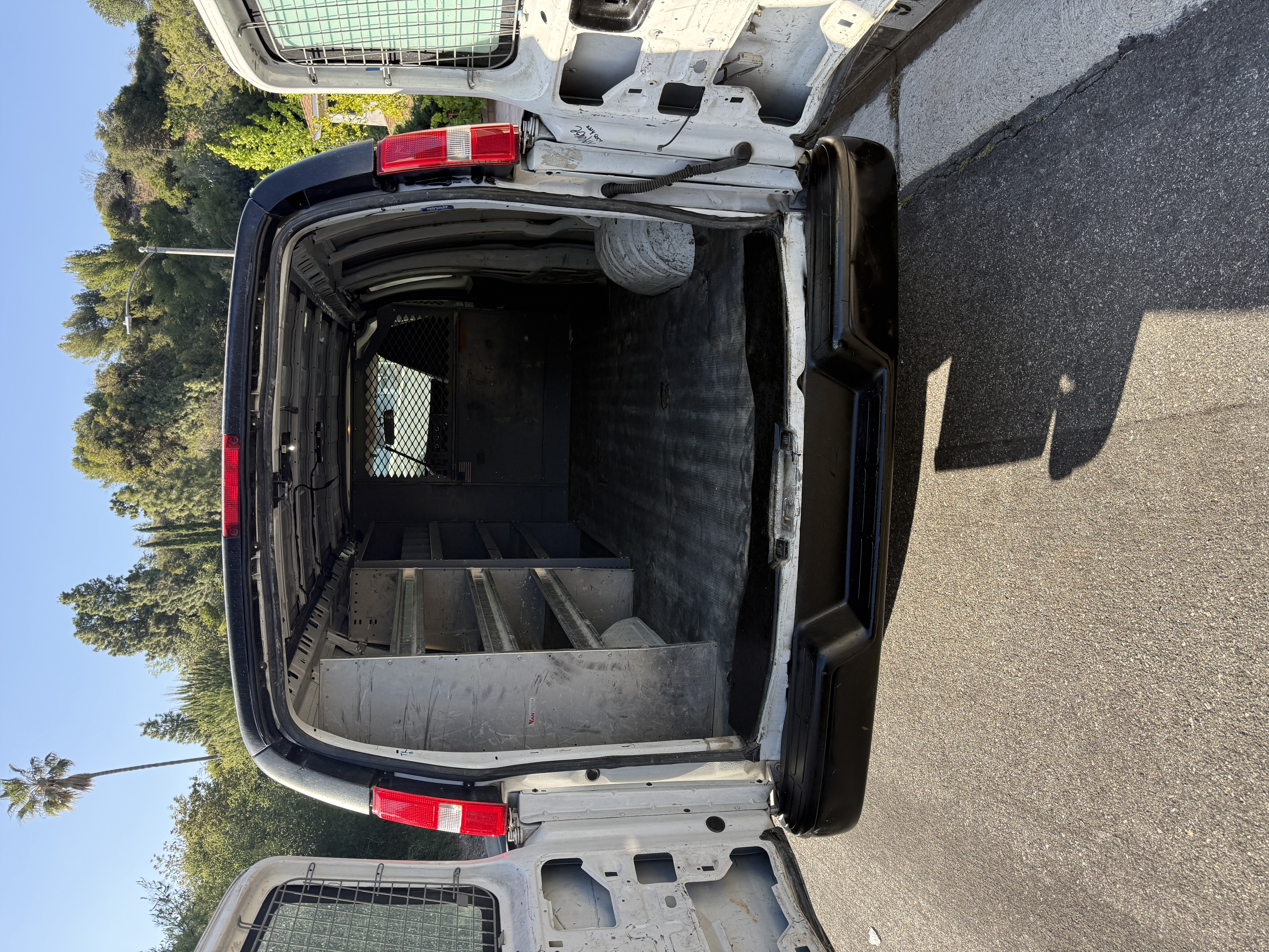 Used 2020 Chevrolet Express 2500 Extended w/ Driver Convenience Package RWD image 12