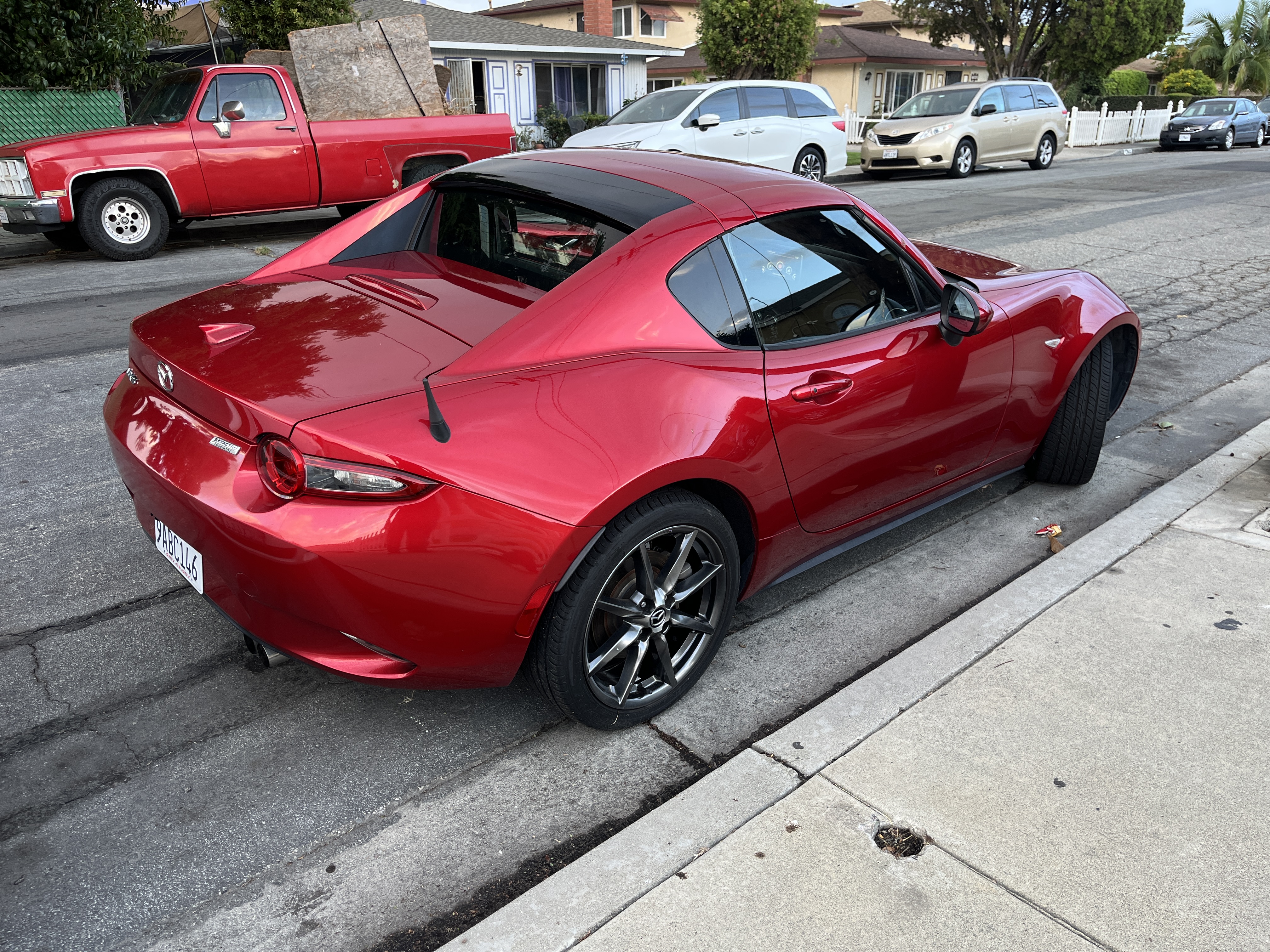 Used 2017 MAZDA MX-5 Miata RF Grand Touring RWD image 2