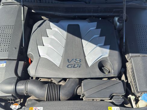 Used 2016 Hyundai Equus Signature image 16