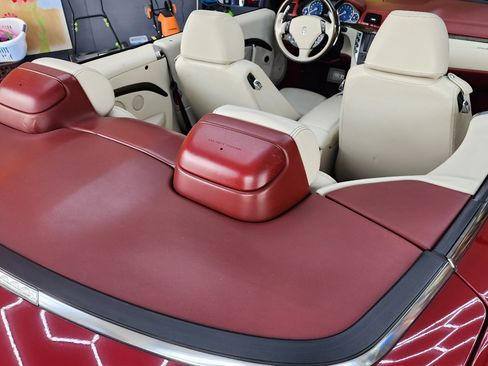 Used 2012 Maserati GranTurismo Sport RWD image 29
