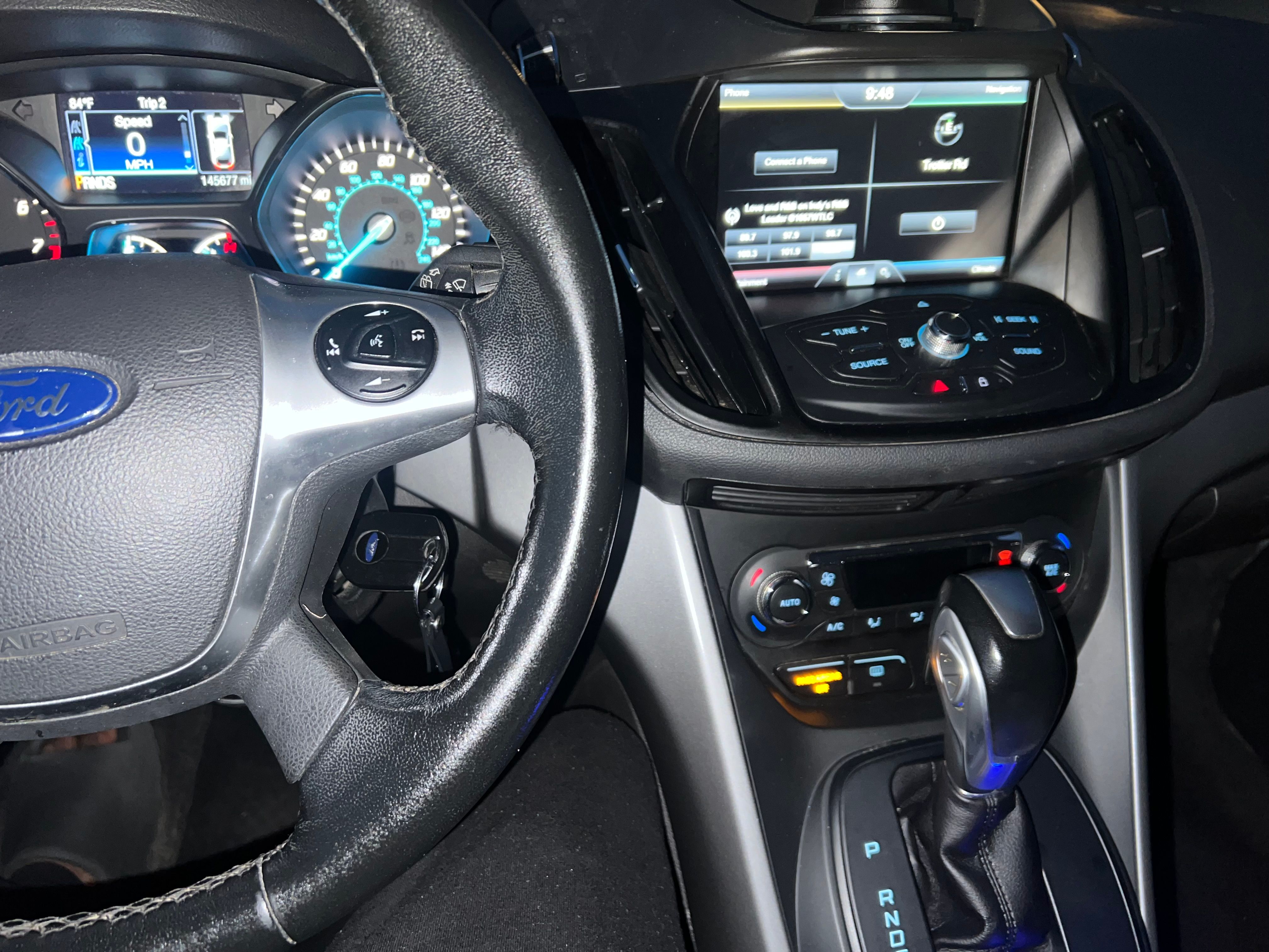 Used 2015 Ford Escape SE w/ Equipment Group 201A FWD image 11
