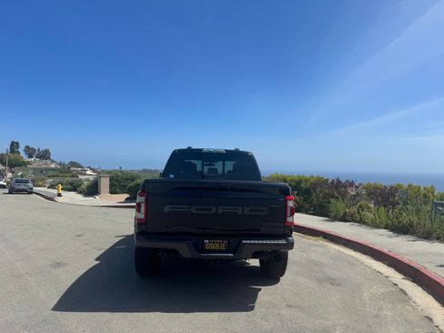 Used 2022 Ford F150 Raptor w/ Equipment Group 801A High AWD/4WD image 13