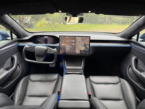 Used 2022 Tesla Model S Standard Range AWD/4WD image 11