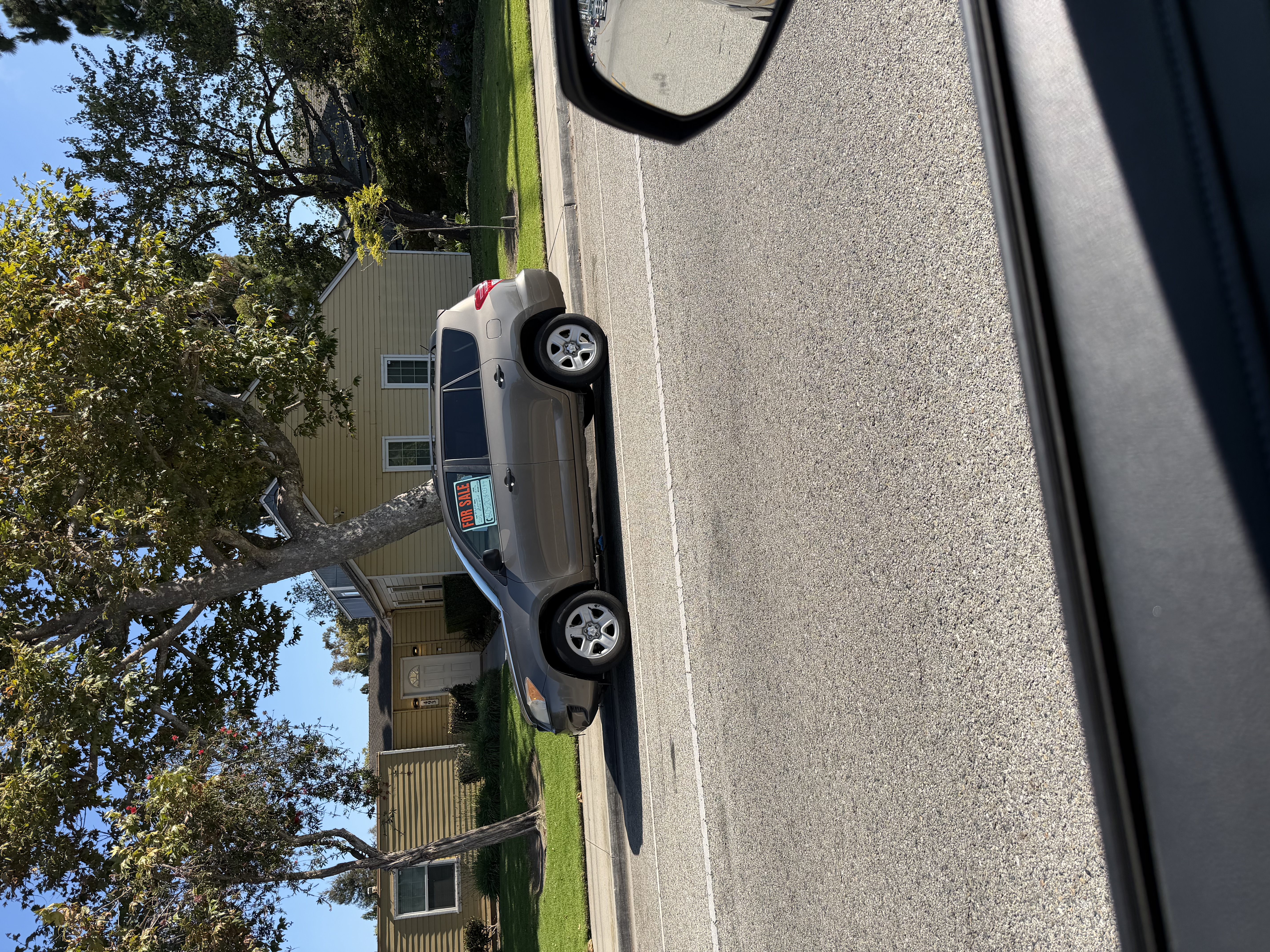 Used 2012 Toyota RAV4 4WD w/ Value Pkg image 1